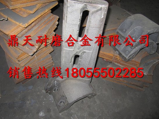 三一重工優(yōu)質(zhì)襯板，下料斗襯板廠家電話