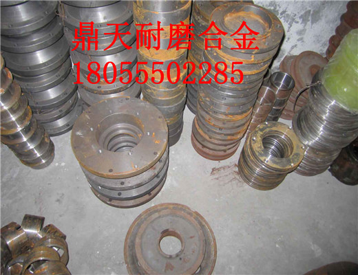 山東天宇60站雙臥軸攪拌機(jī)好質(zhì)量軸端密封件、90站軸頭配件廠家價(jià)格